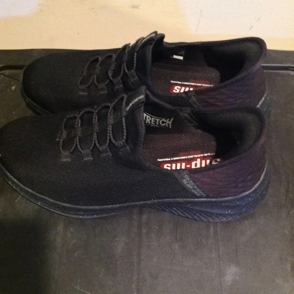 Skechers slip ins